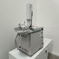 Agilent 6890N GC with Sampler 100 positions - PP SSL FID TCD image 0